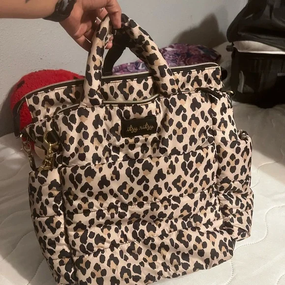 Itzy ritzy diaper bag